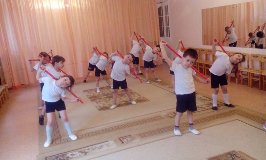 Зарядка для малышей с первых дней жизни