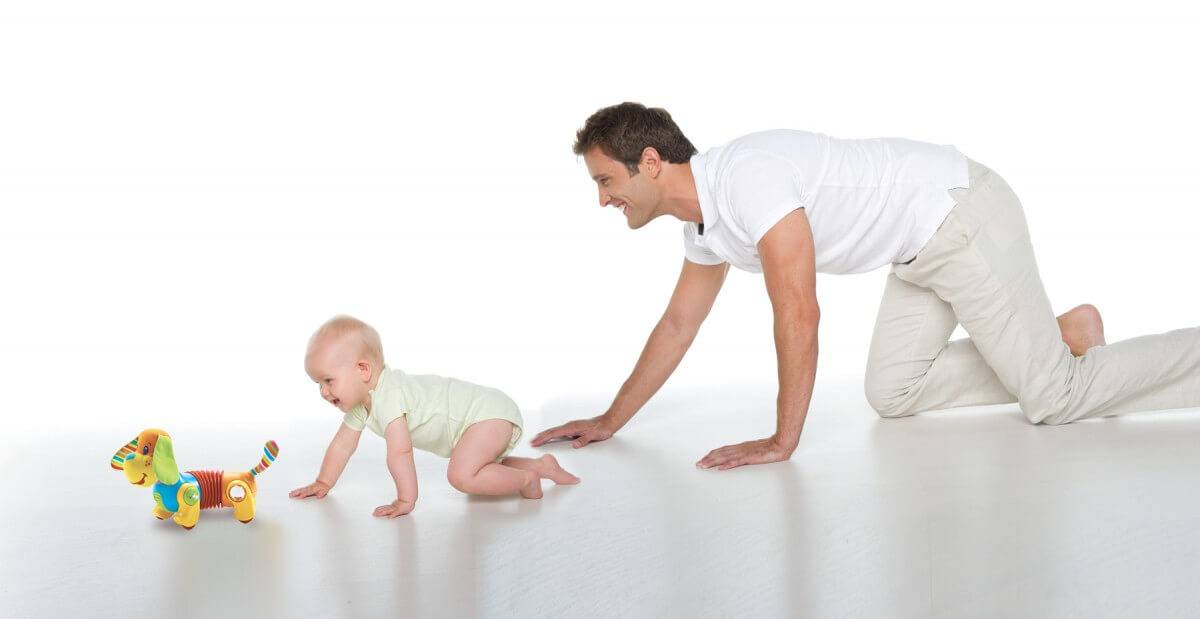 Видео-консультация врача-педиатра: Почему ребёнок не ползает