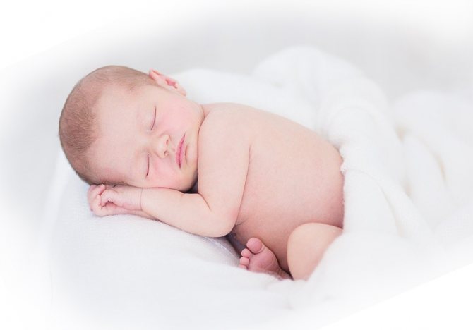Почему ребенок 2 месяца плохо спит днем и ночью