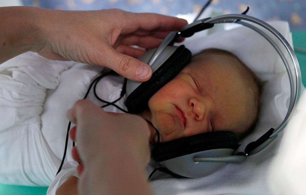 Классическая музыка для малышей: в чем польза и какие произведения слушать