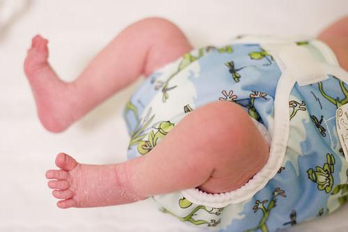 Какие подгузники выбрать для новорожденных детей