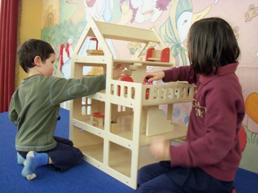 Во что поиграть с ребенком в поликлинике когда очередь