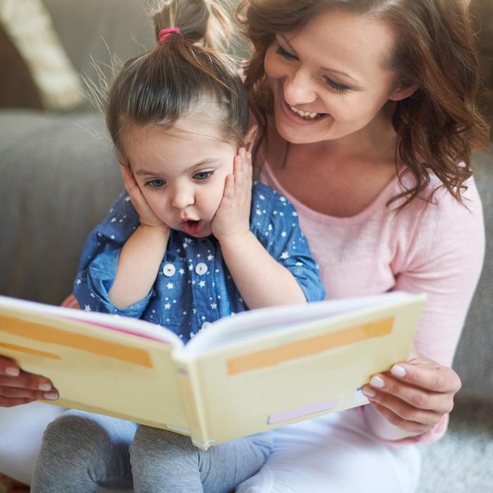 Приучаем ребенка читать книги: 10 полезных советов