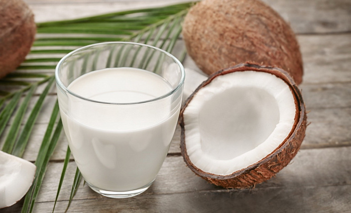 Можно ли кокос и кокосовое молоко ребенку, и с какого возраста?