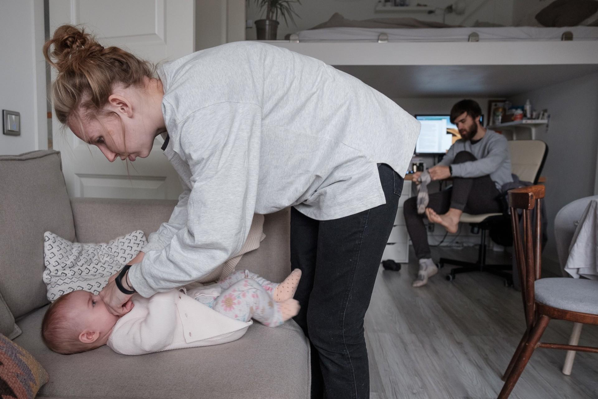 Кто поможет работающей маме?