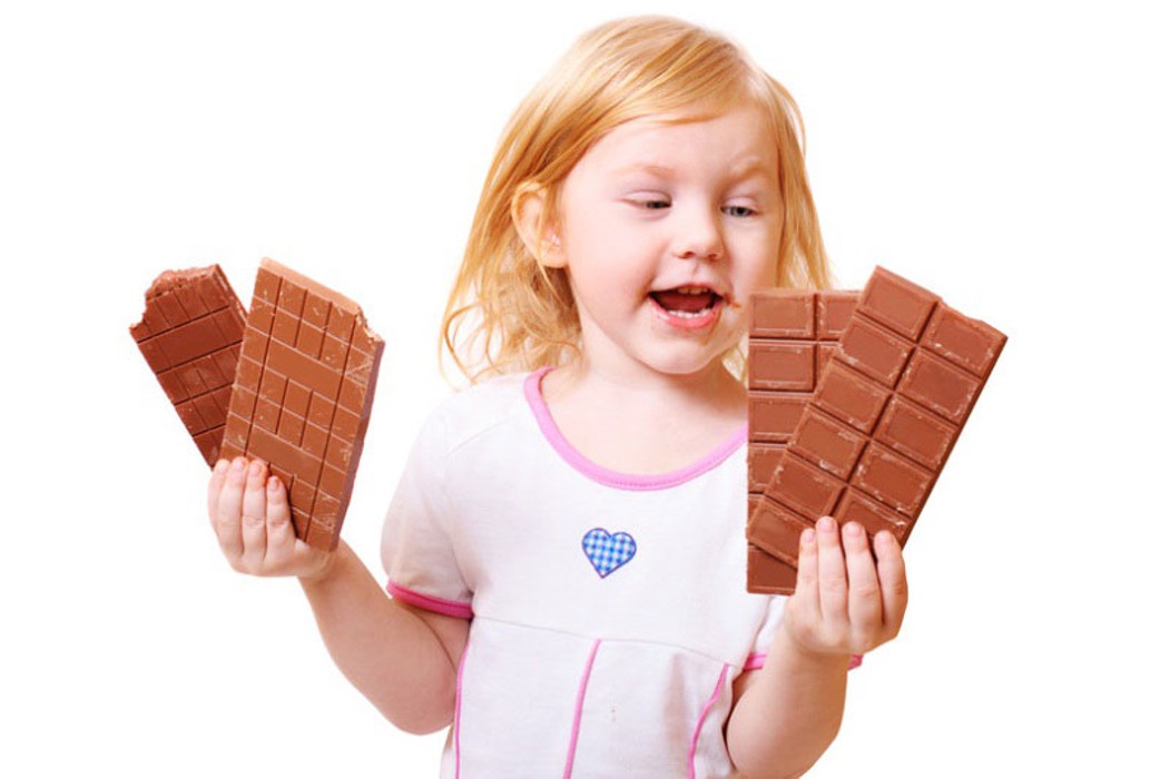 Ели много сладкого в детстве? потенциально испортили себе жизнь - телеканал доктор