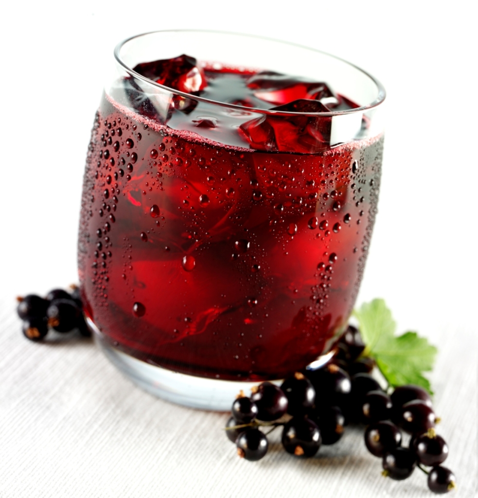 Можно ли кормящей маме смородину?