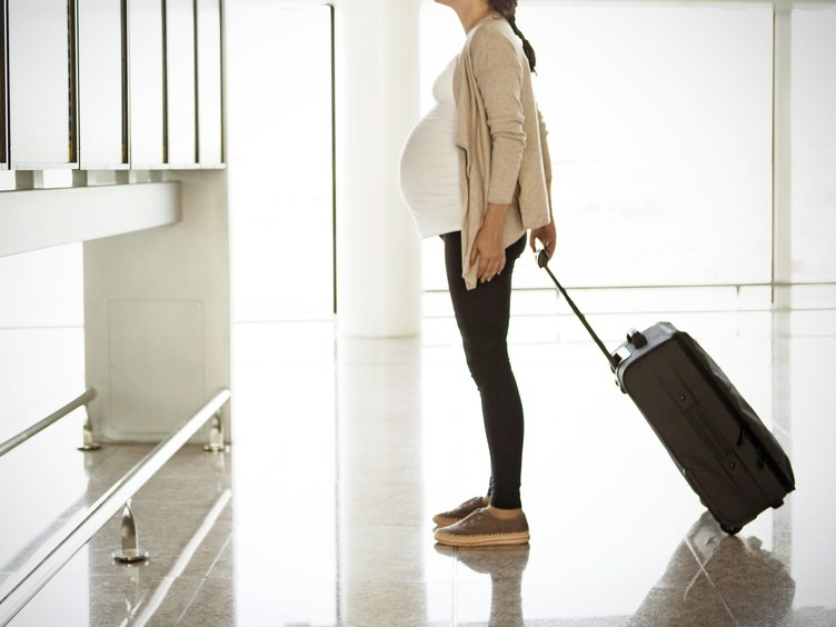Перелёт беременных на самолёте