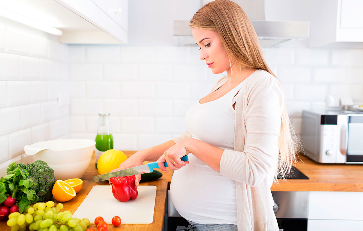 Почему у ребенка в год нет зубов — сроки появления