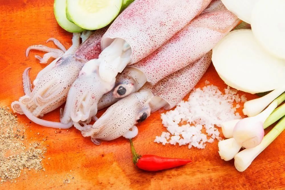 Можно ли кормящей маме кальмары?