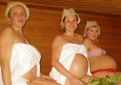 Как посещать баню во время беременности?