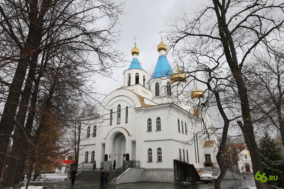 Ребенок подрос: куда девать ненужную детскую одежду?